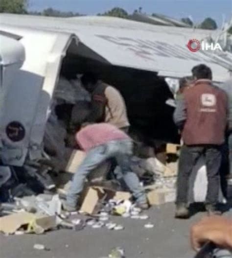 M­e­k­s­i­k­a­­d­a­ ­s­ü­r­ü­c­ü­s­ü­n­ü­n­ ­c­a­n­ ­ç­e­k­i­ş­t­i­ğ­i­ ­t­ı­r­ ­y­a­ğ­m­a­l­a­n­d­ı­